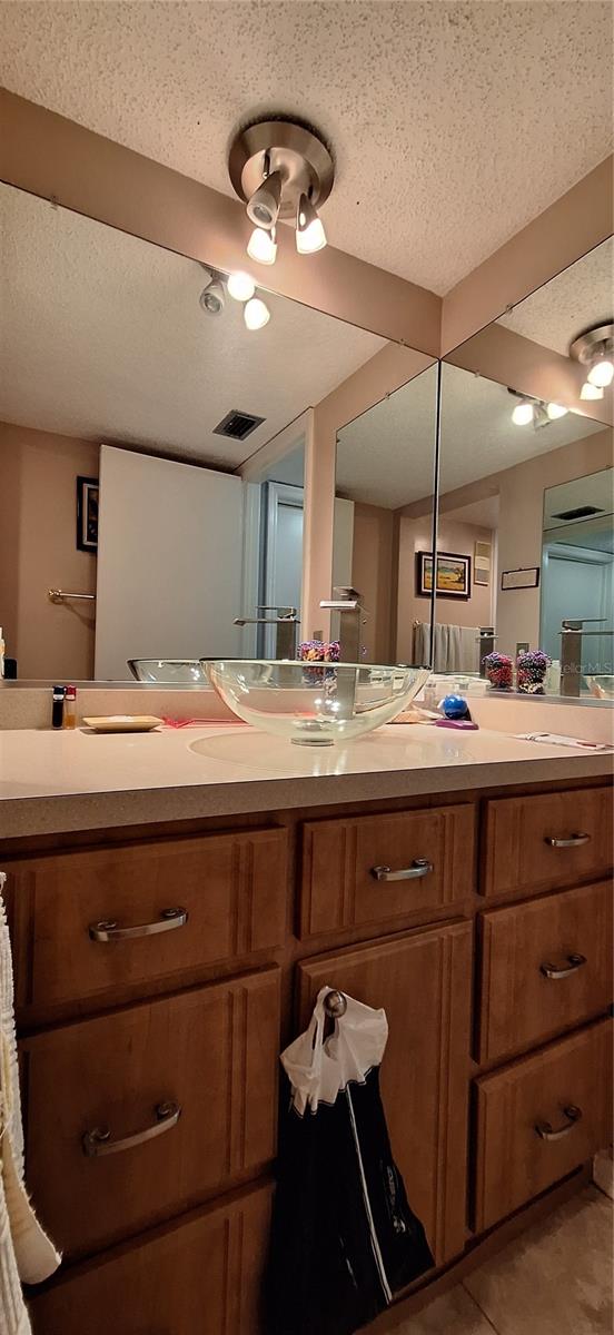 SAVANNAH CONDO - Residential