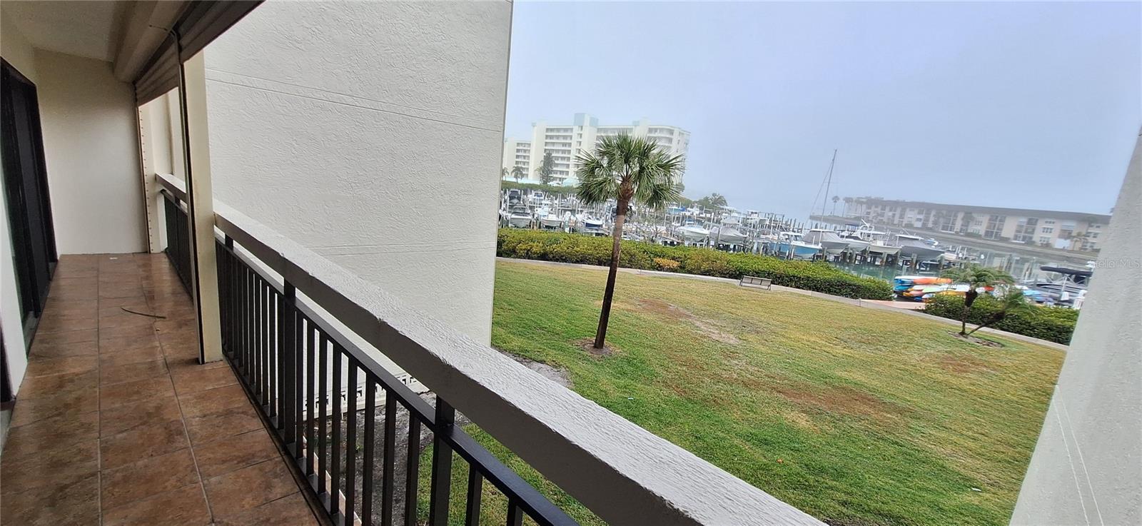 SAVANNAH CONDO - Residential