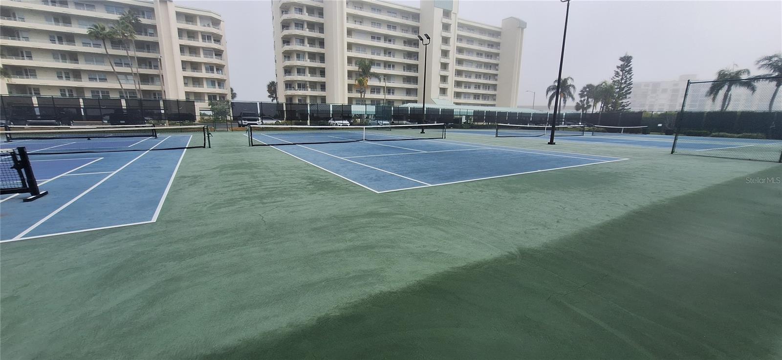 SAVANNAH CONDO - Residential