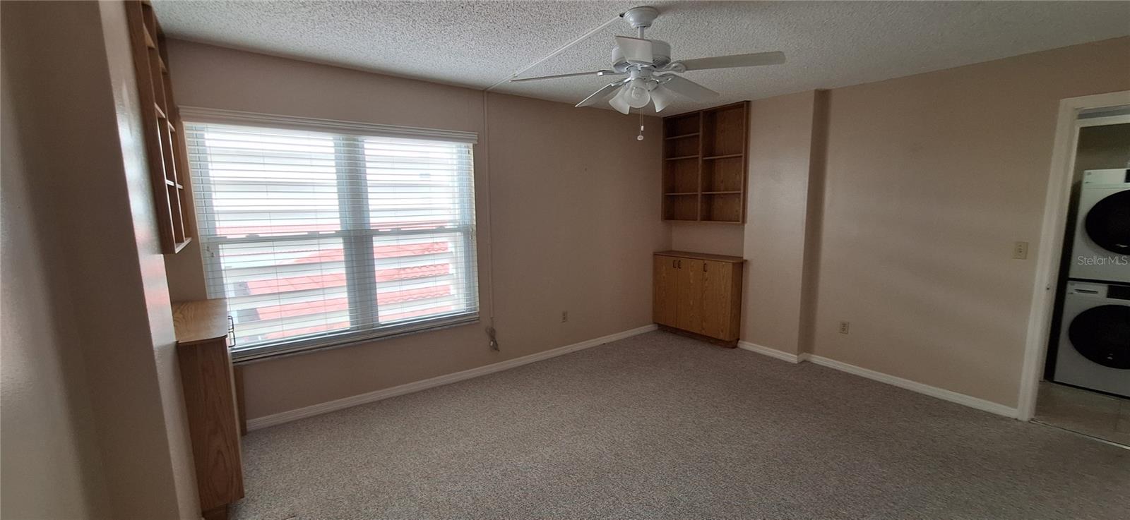 SAVANNAH CONDO - Residential