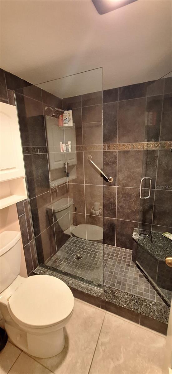 SAVANNAH CONDO - Residential