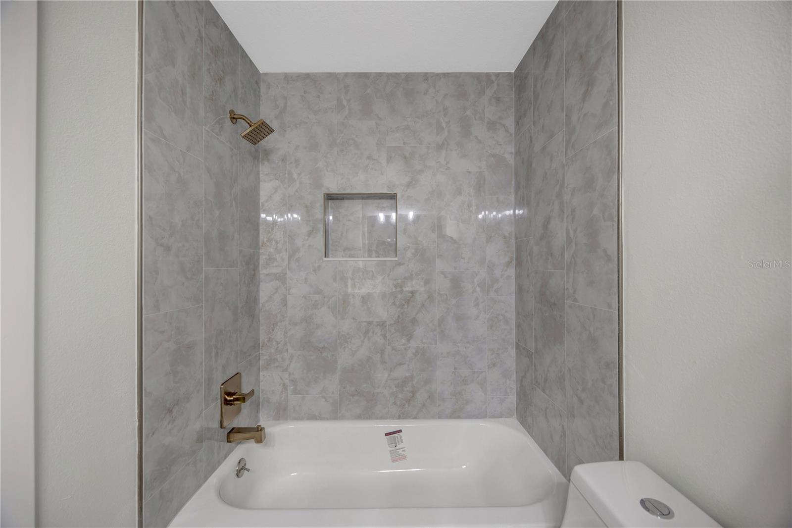 BELLEFIELD VILLAGE AMD - Residential