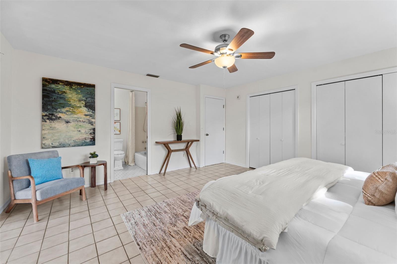 LAKE MAGDALENE VISTA UNIT 1 - Residential