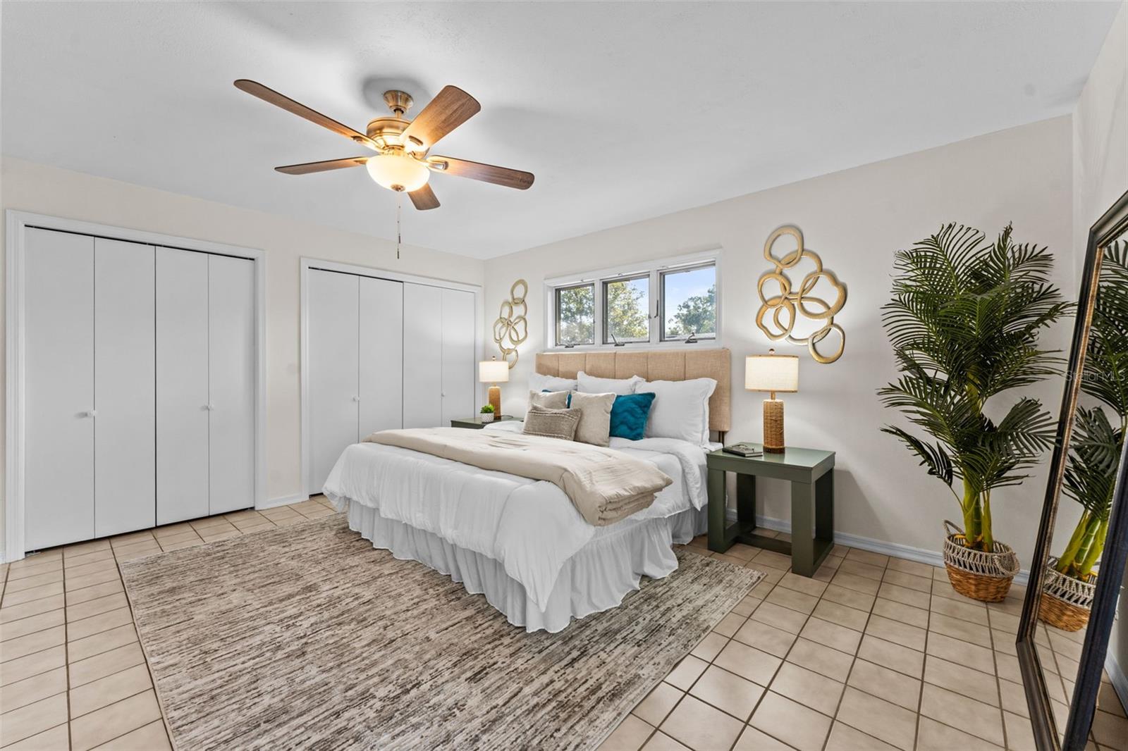 LAKE MAGDALENE VISTA UNIT 1 - Residential