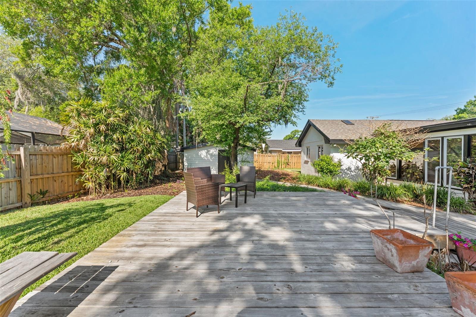 LAKE MAGDALENE VISTA UNIT 1 - Residential