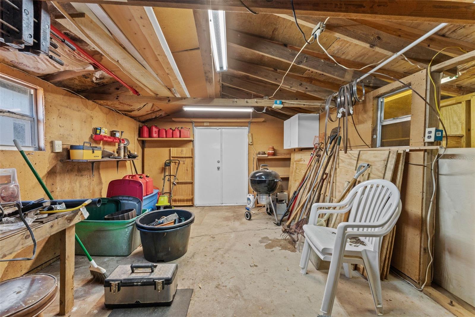 LAKE MAGDALENE VISTA UNIT 1 - Residential