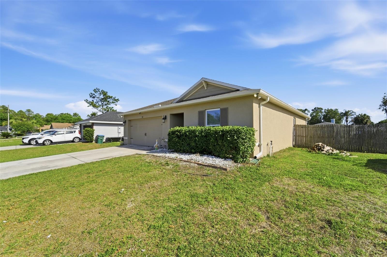 DELTONA LAKES - Residential