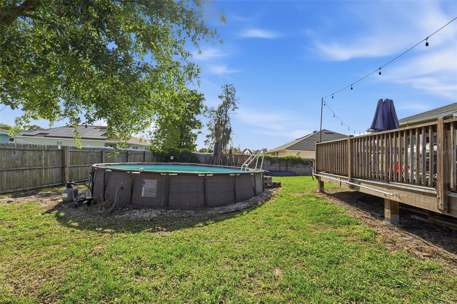 DELTONA LAKES - Residential