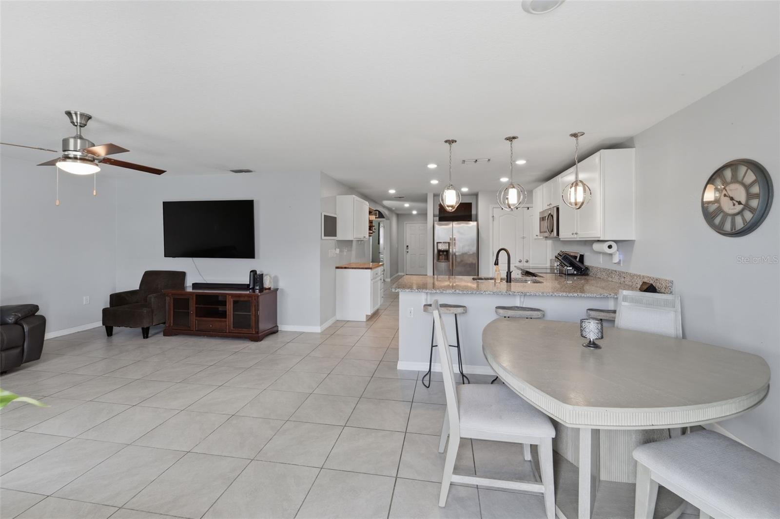 DELTONA LAKES - Residential