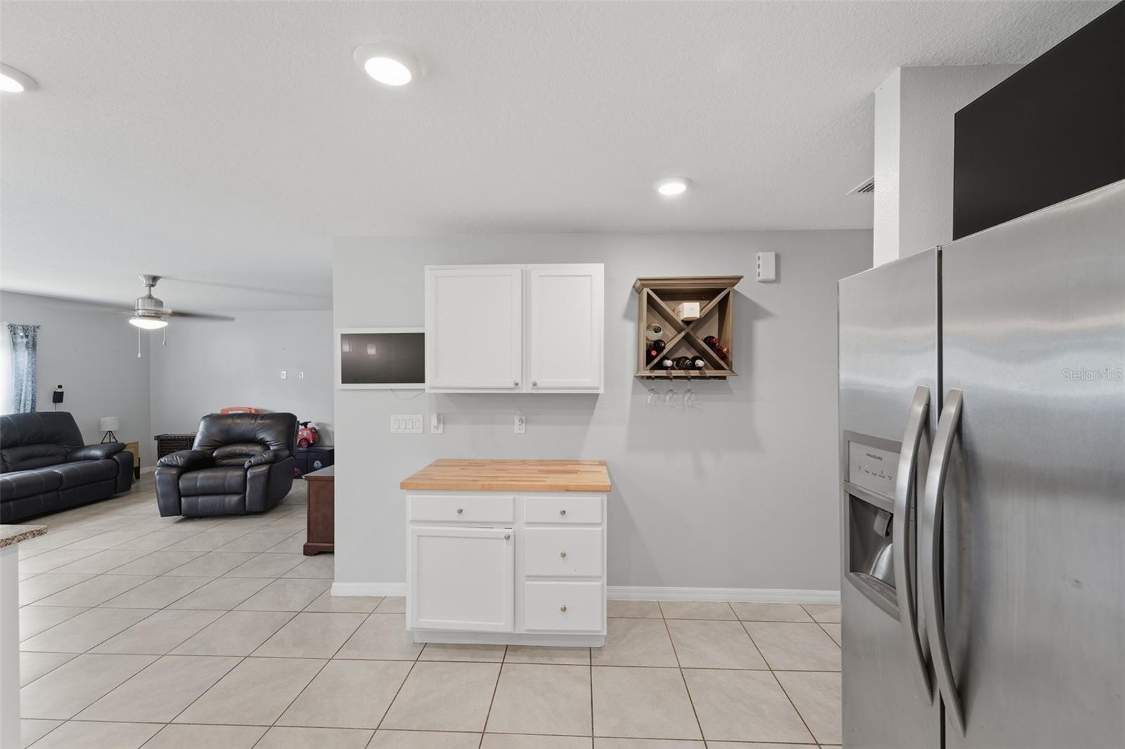 DELTONA LAKES - Residential