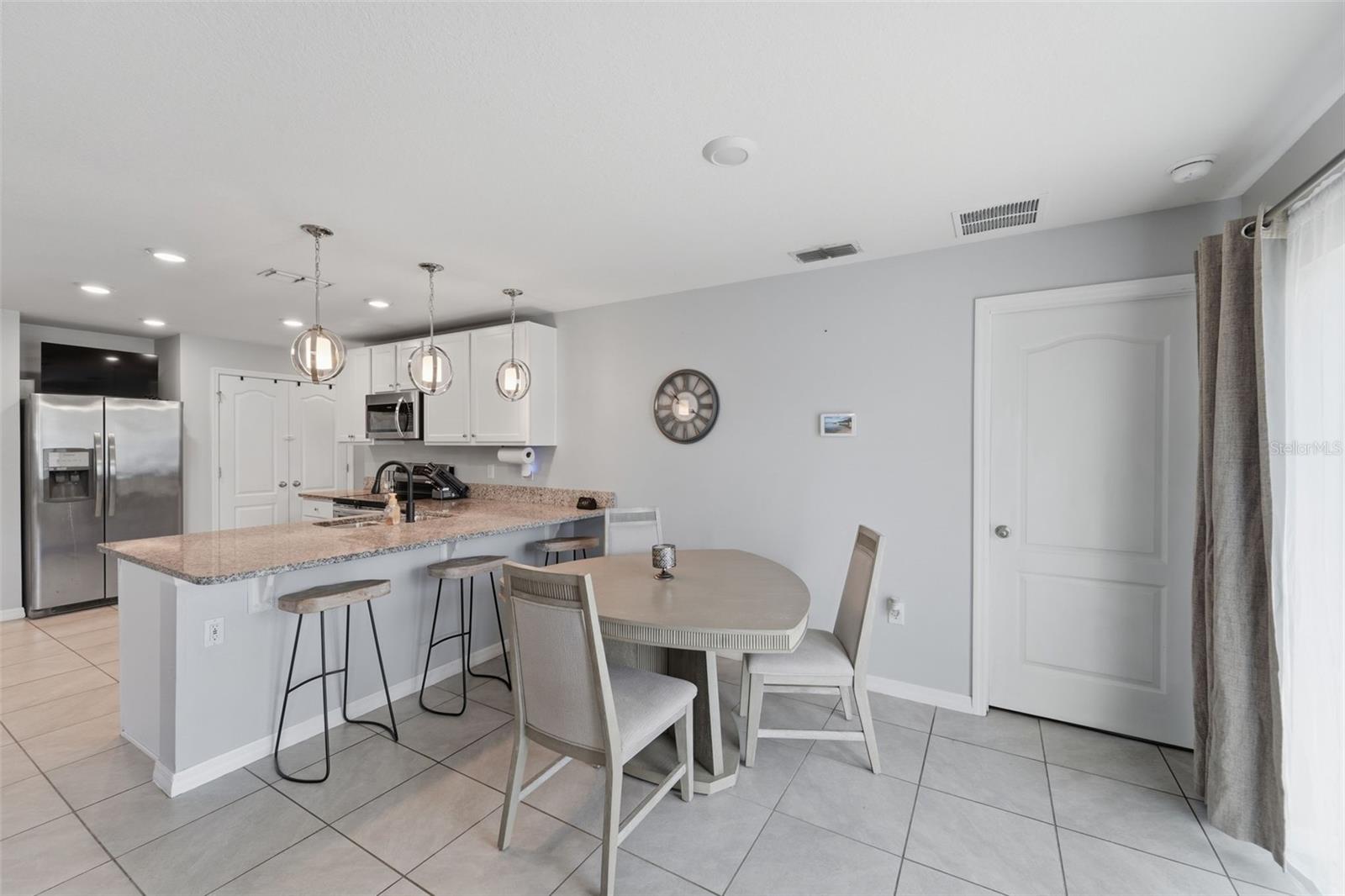 DELTONA LAKES - Residential