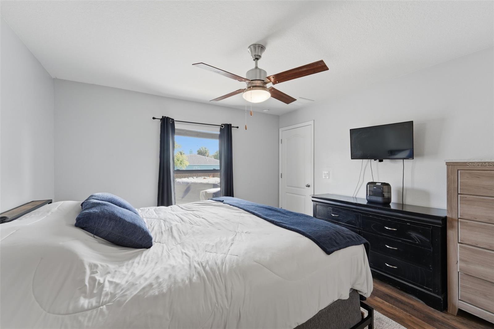 DELTONA LAKES - Residential