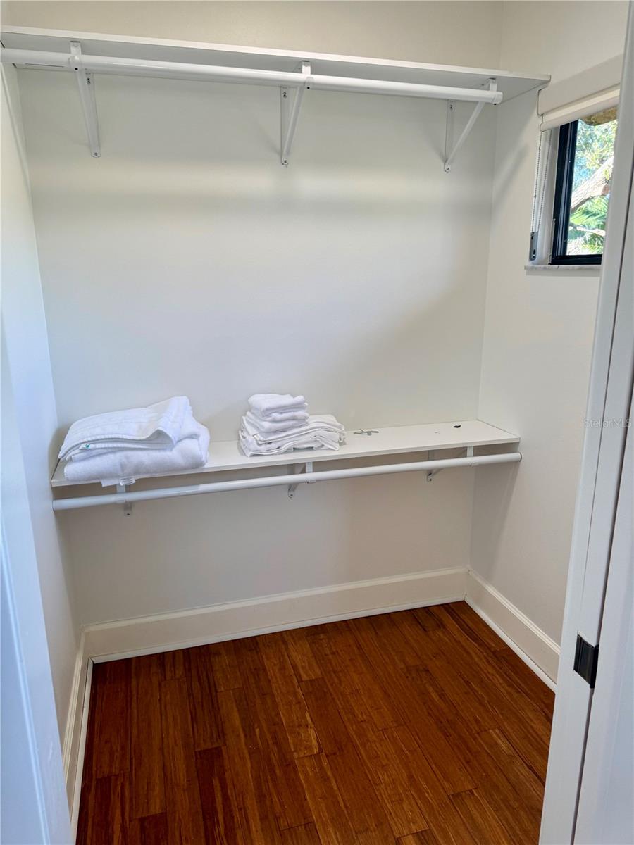 BAY ISLES - Residential Lease