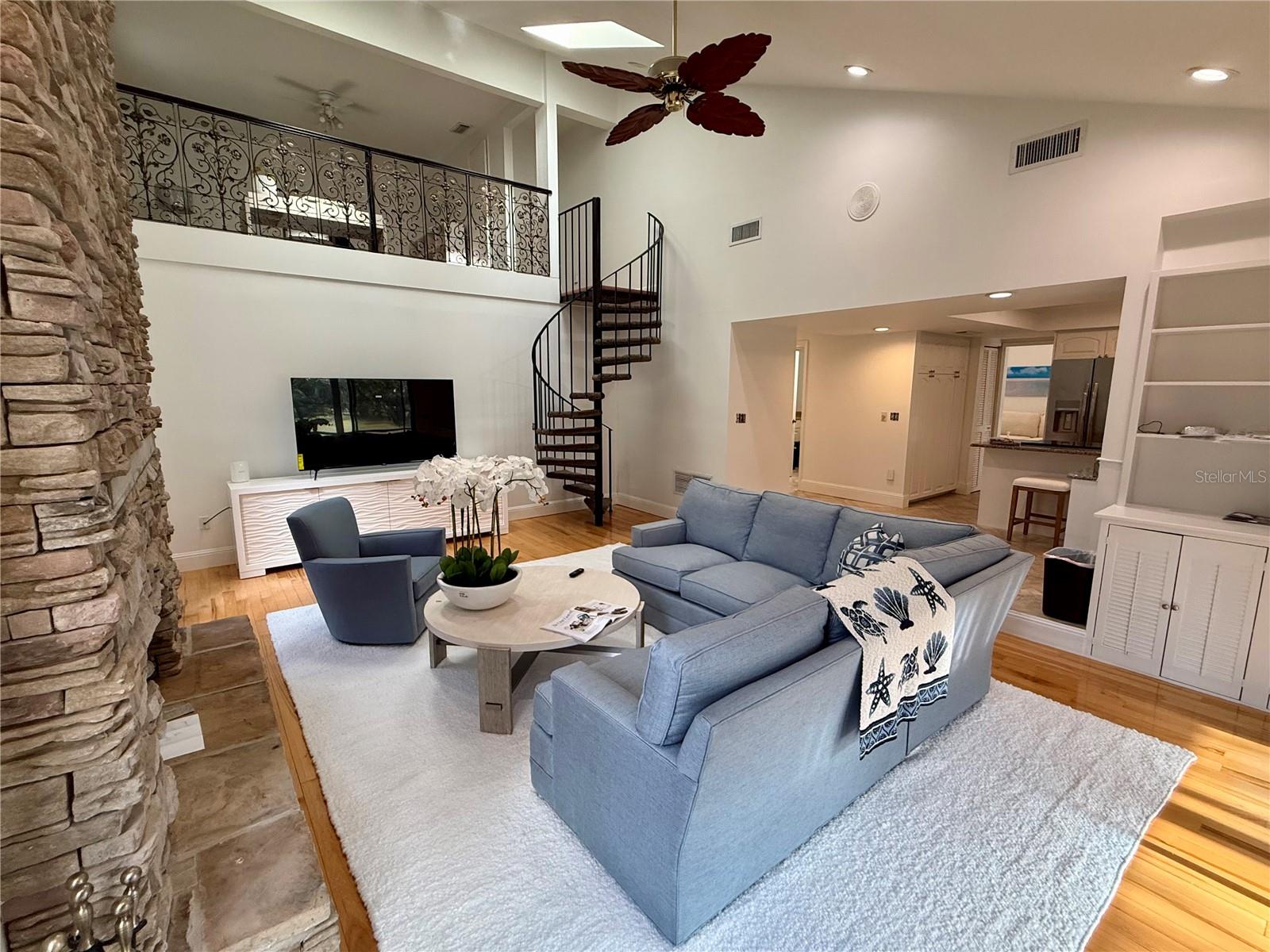 BAY ISLES - Residential Lease