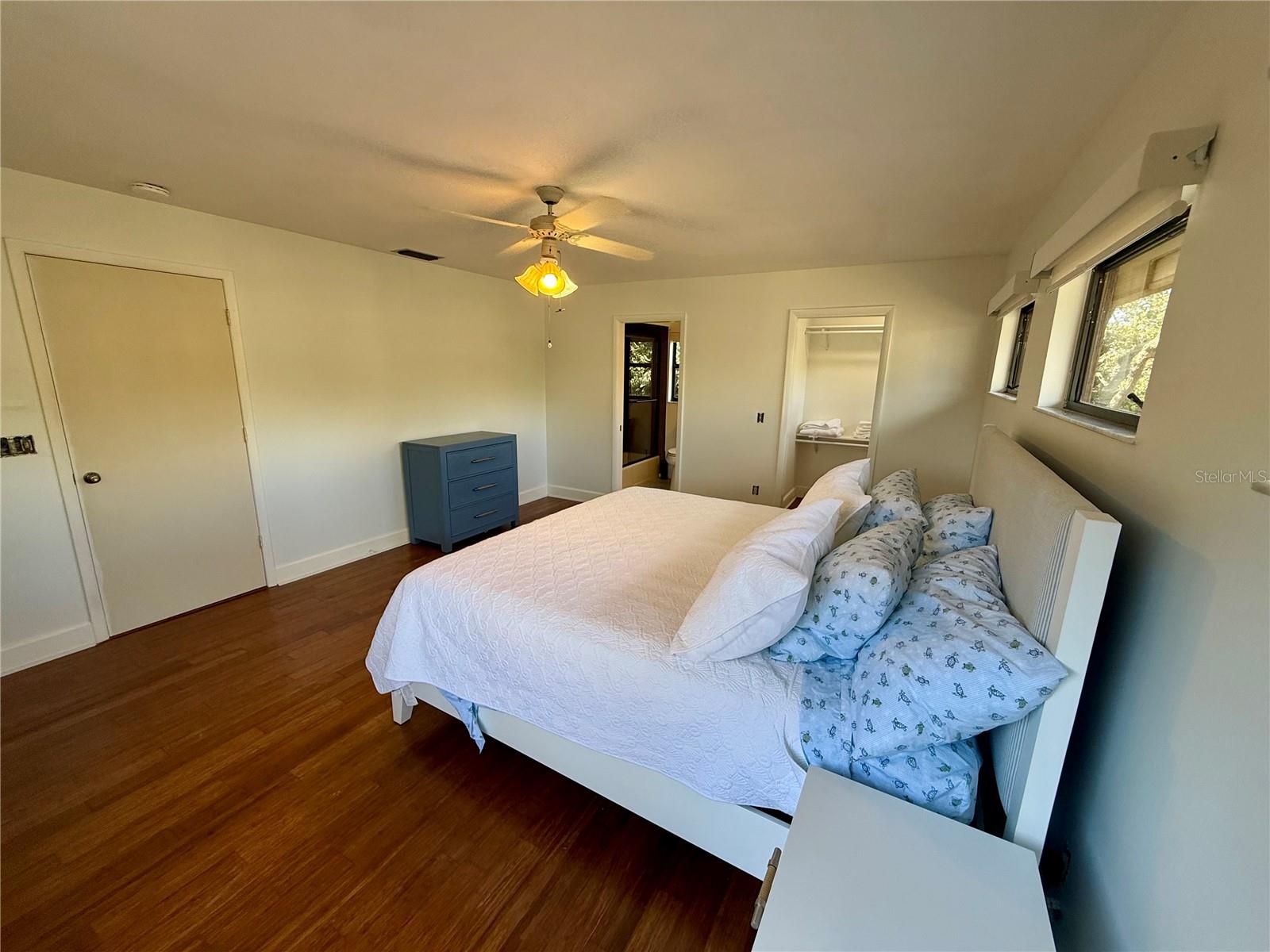 BAY ISLES - Residential Lease