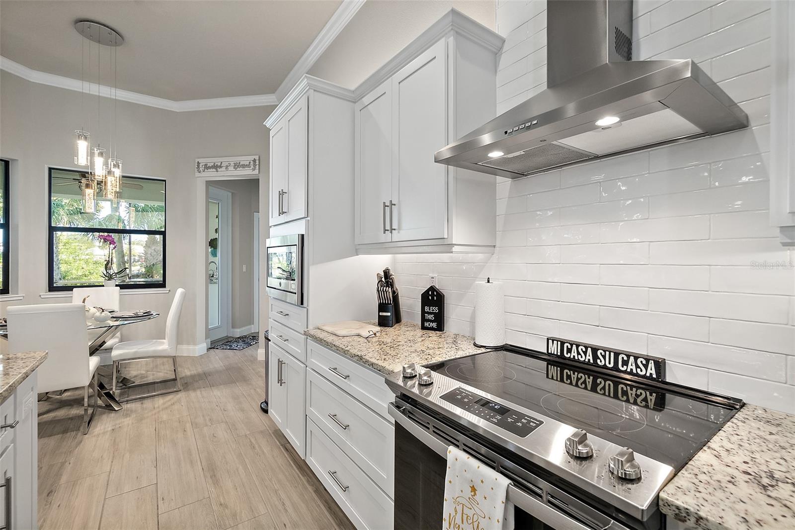 SEASIDE LANDINGS - Residential