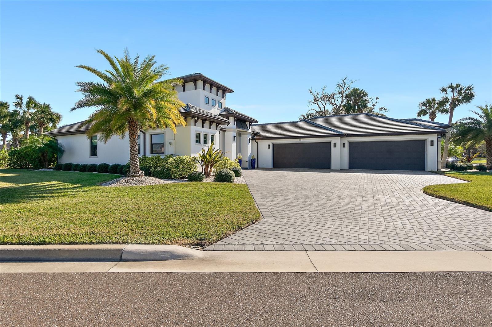 SEASIDE LANDINGS - Residential