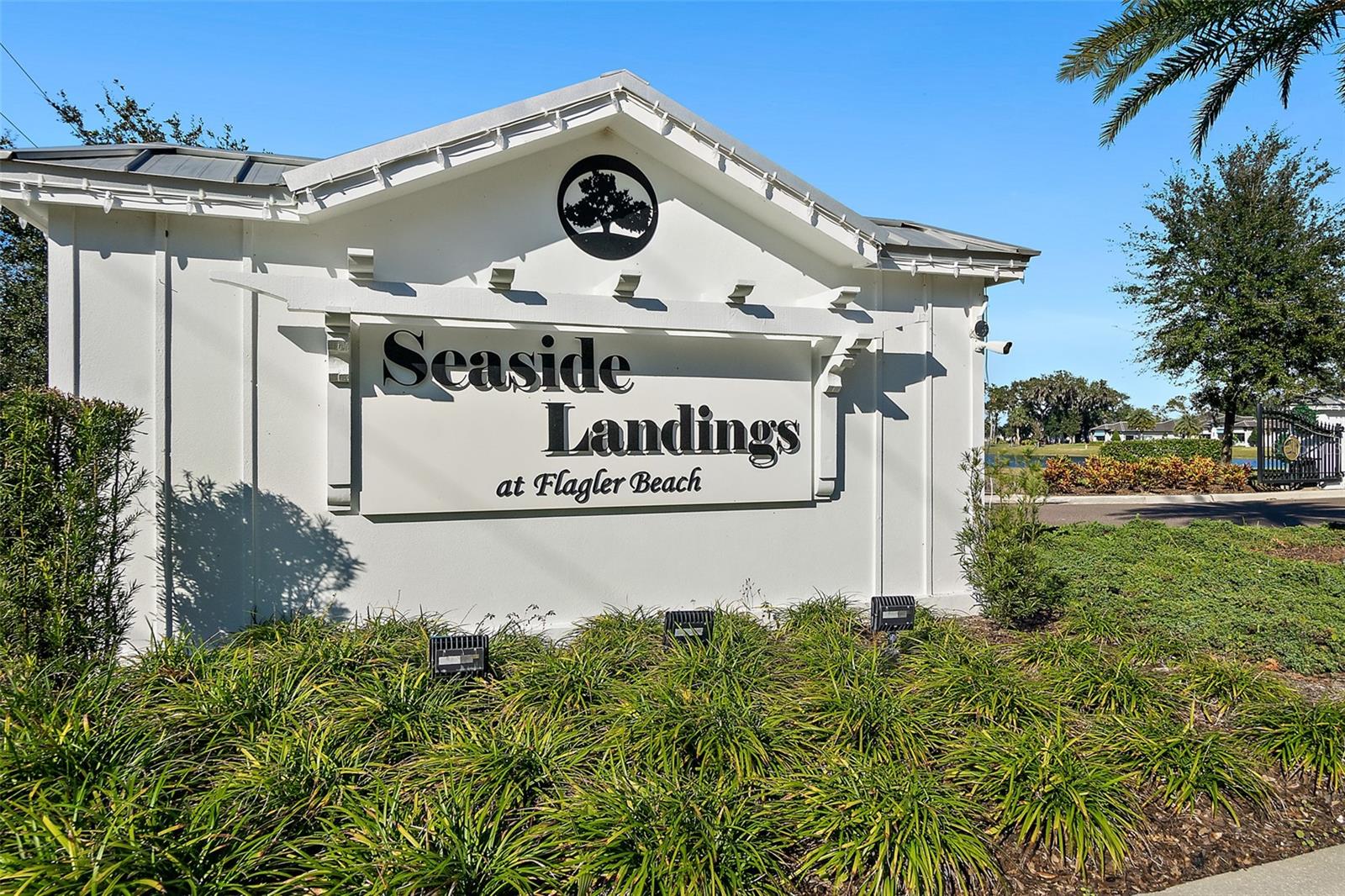 SEASIDE LANDINGS - Residential