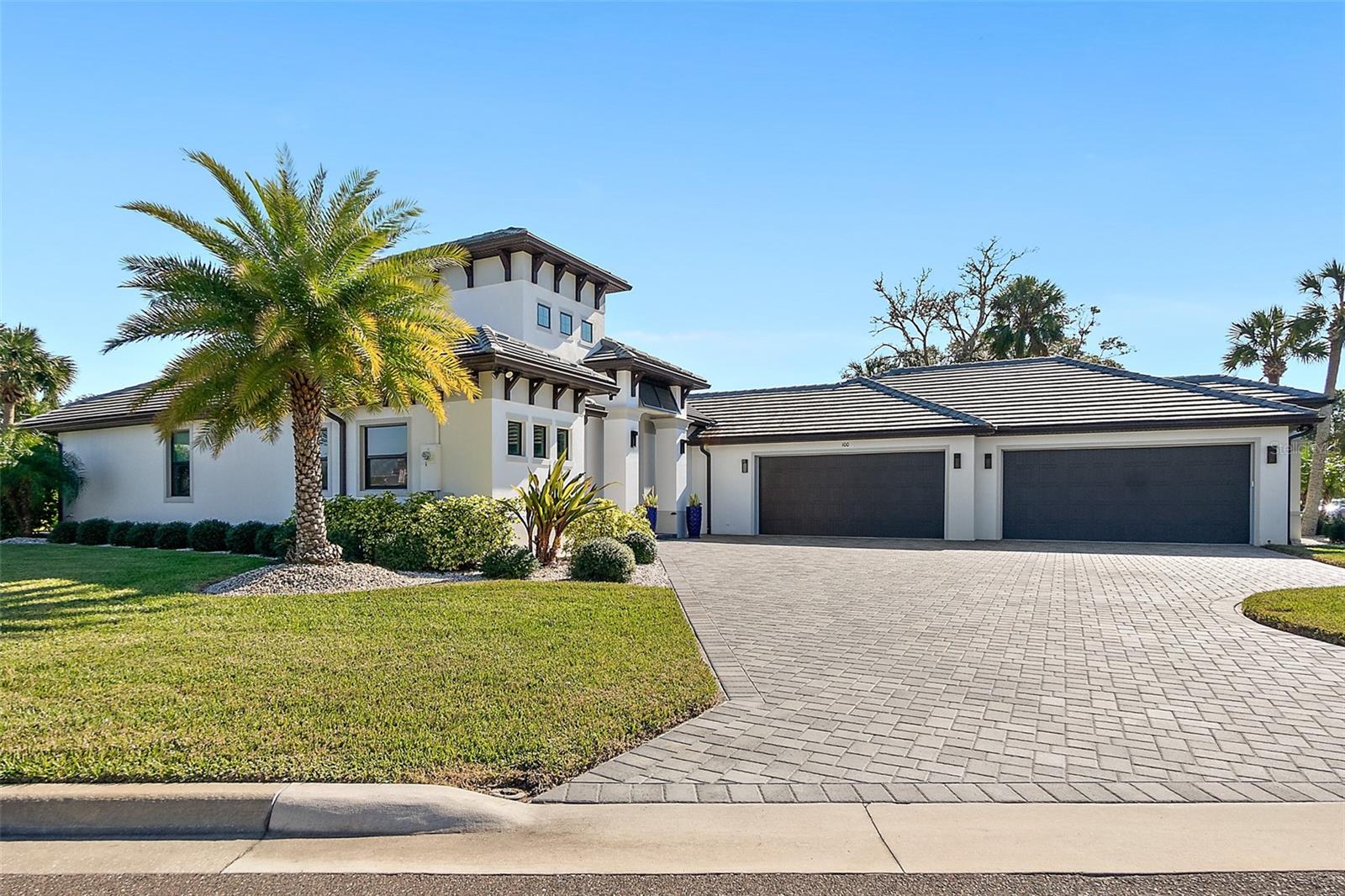 SEASIDE LANDINGS - Residential