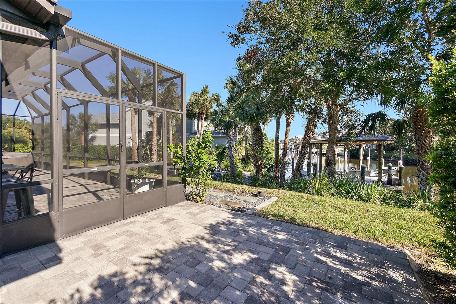 SEASIDE LANDINGS - Residential