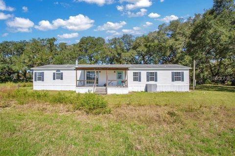 Photo of 12190 NE 10th Avenue, Trenton, FL 32693 (MLS # O6326518)