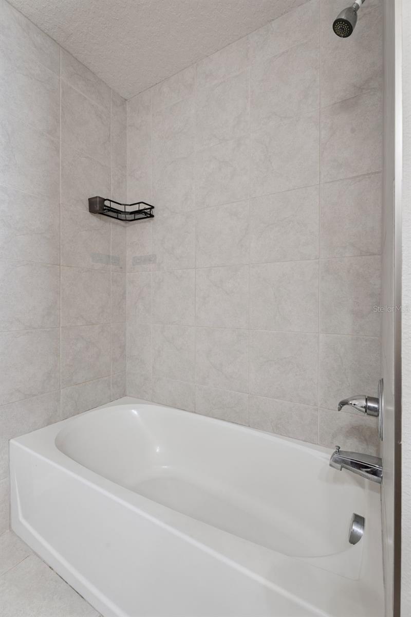 HAMILTON GARDENS - Residential