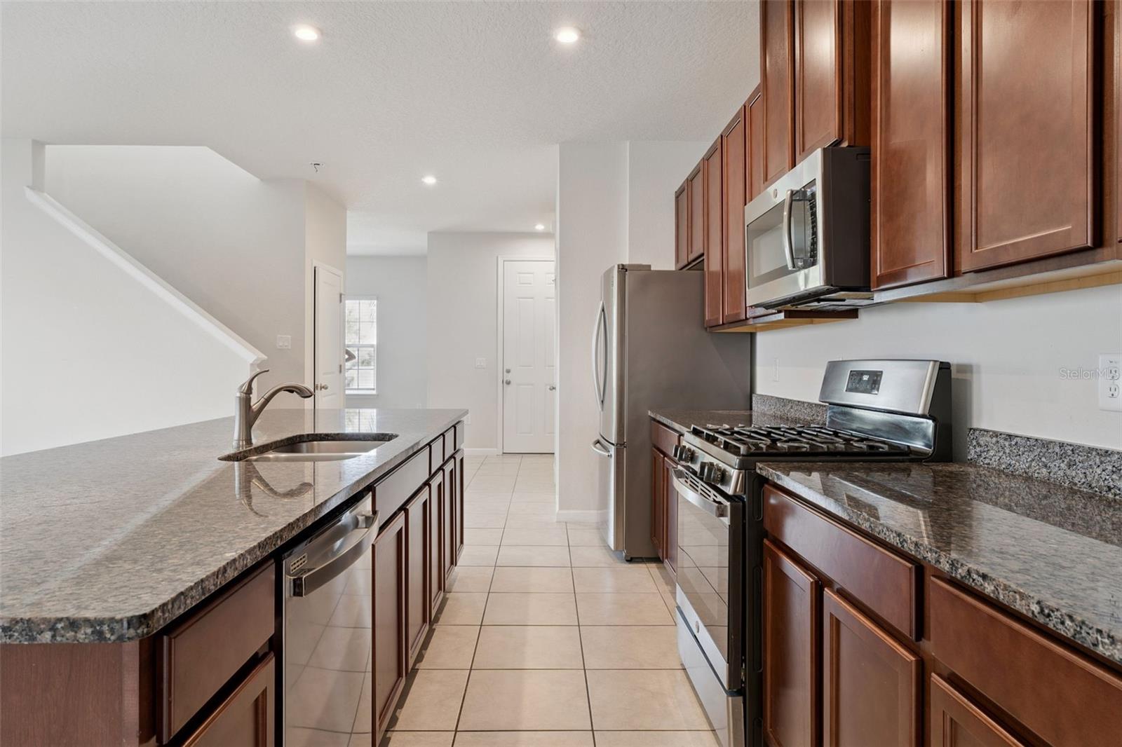 HAMILTON GARDENS - Residential