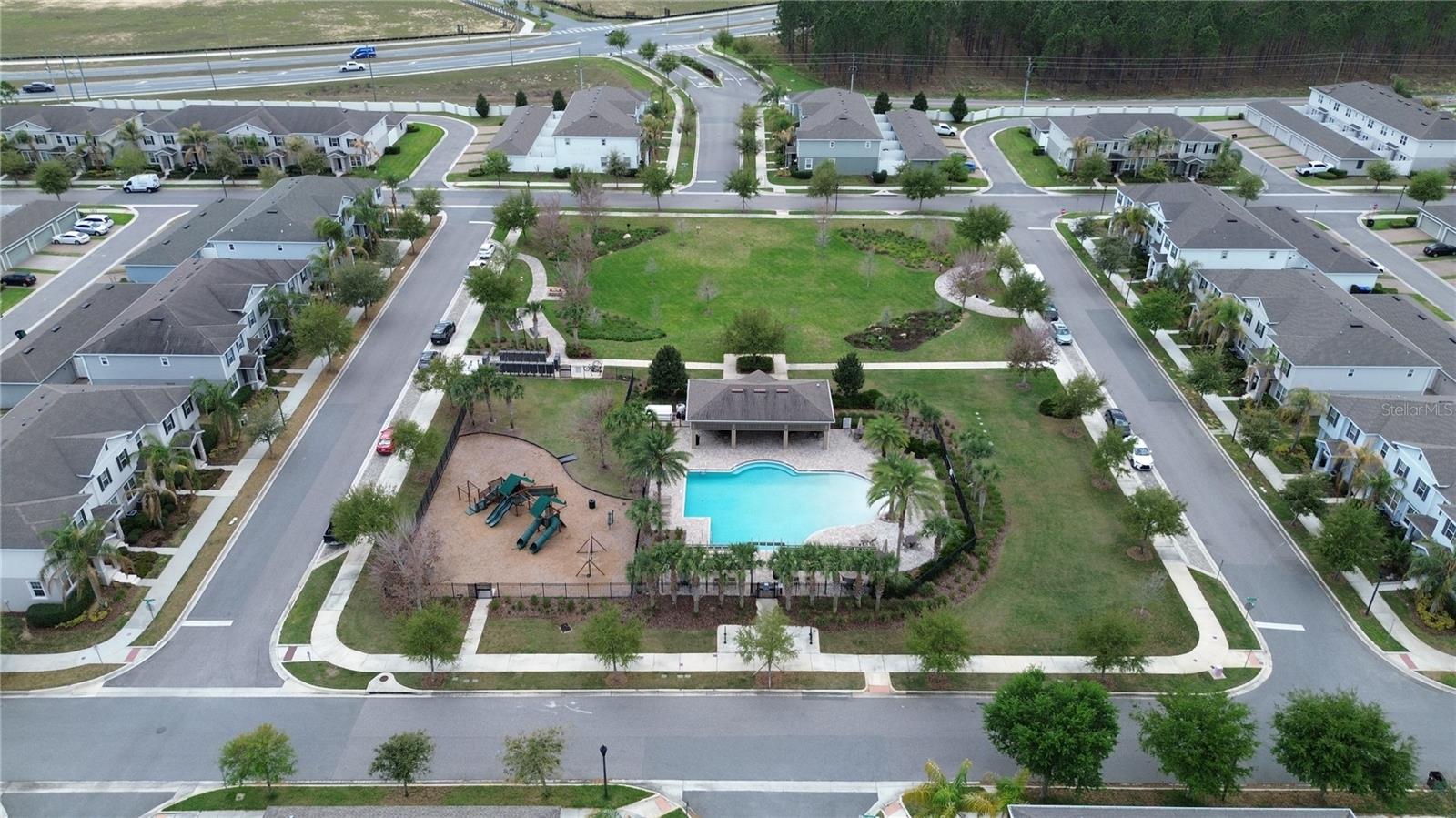 HAMILTON GARDENS - Residential