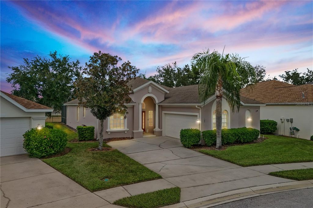 Photo of 182 Minniehaha Circle, Haines City, FL 33844 (MLS # S5135228)
