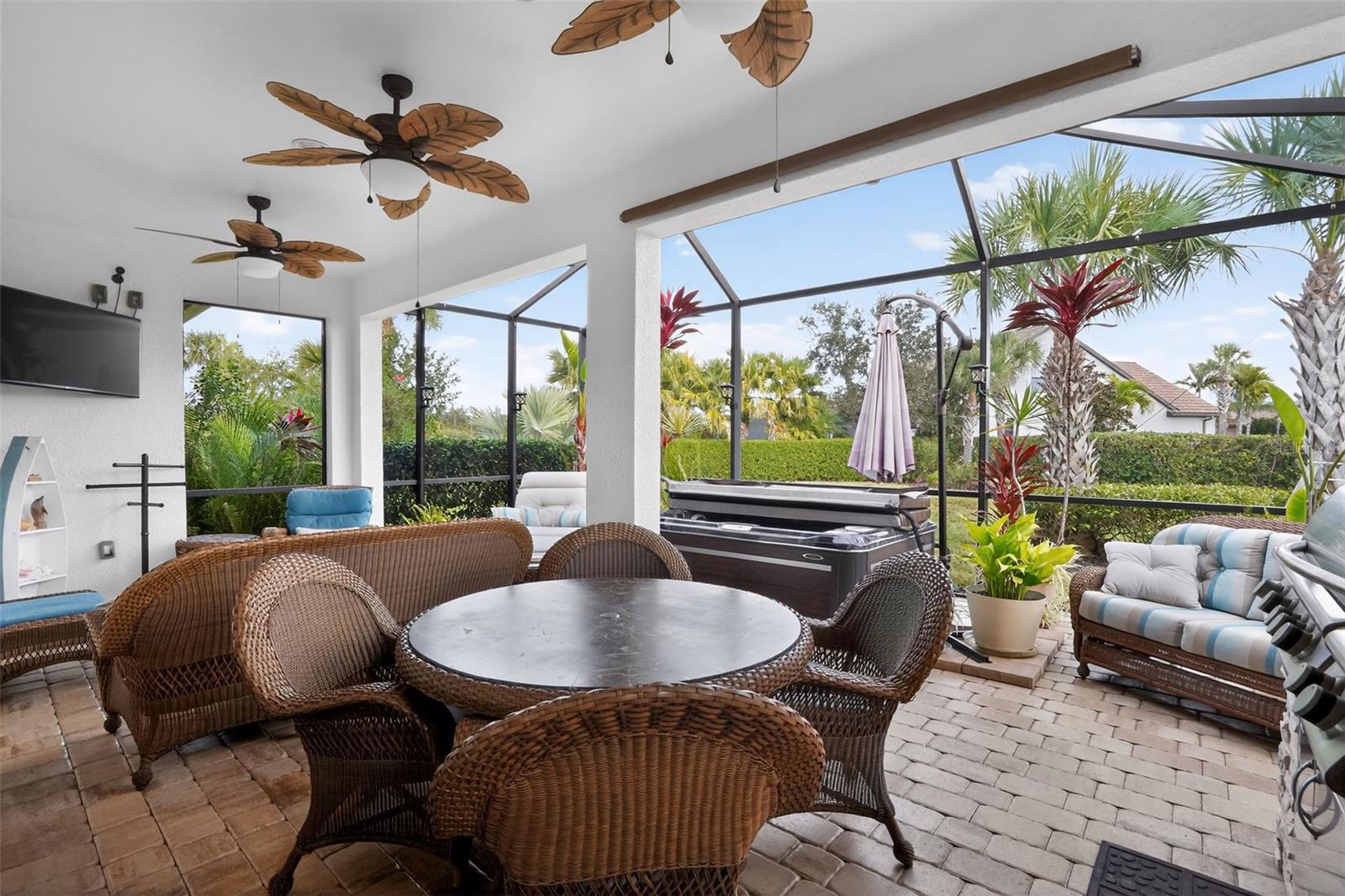 SANDHILL PRESERVE - Residential