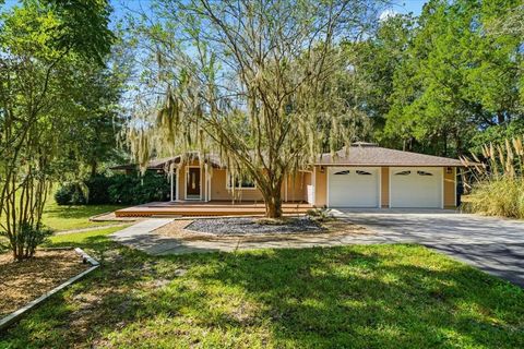 Photo of 22063 Lake Lindsey Road, Brooksville, FL 34601 (MLS # TB8440704)