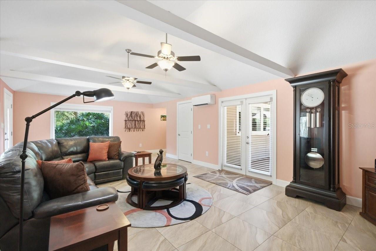 AC CROOM RD/MONDON HILL - Residential