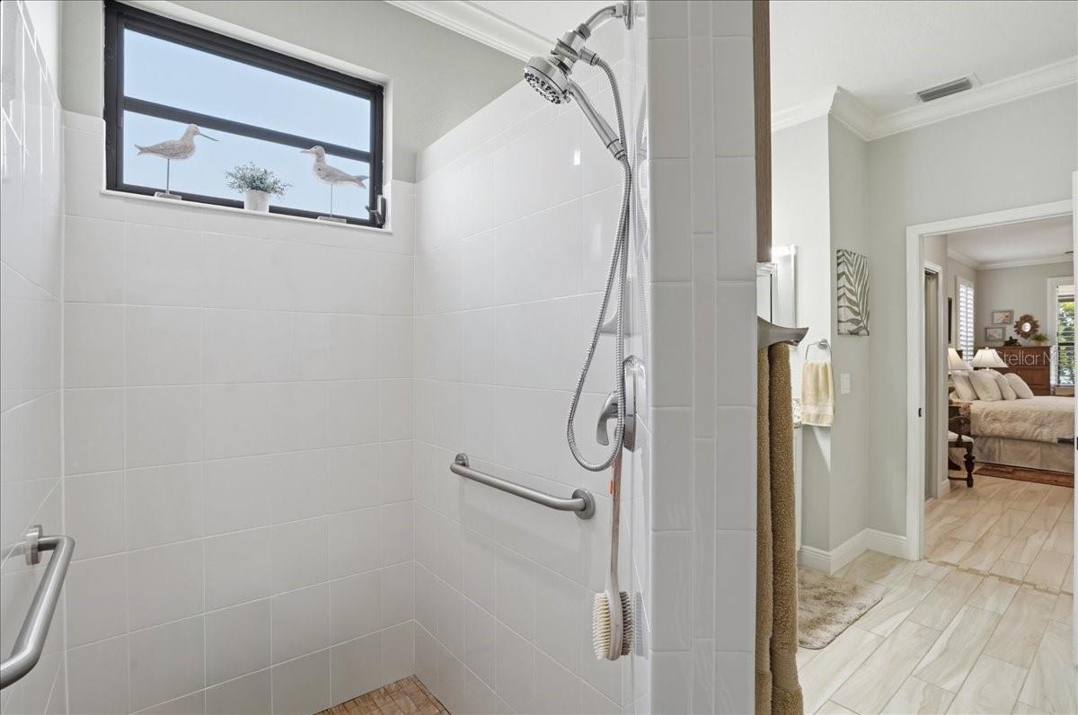 LAKERIDGE FALLS PH 1A - Residential