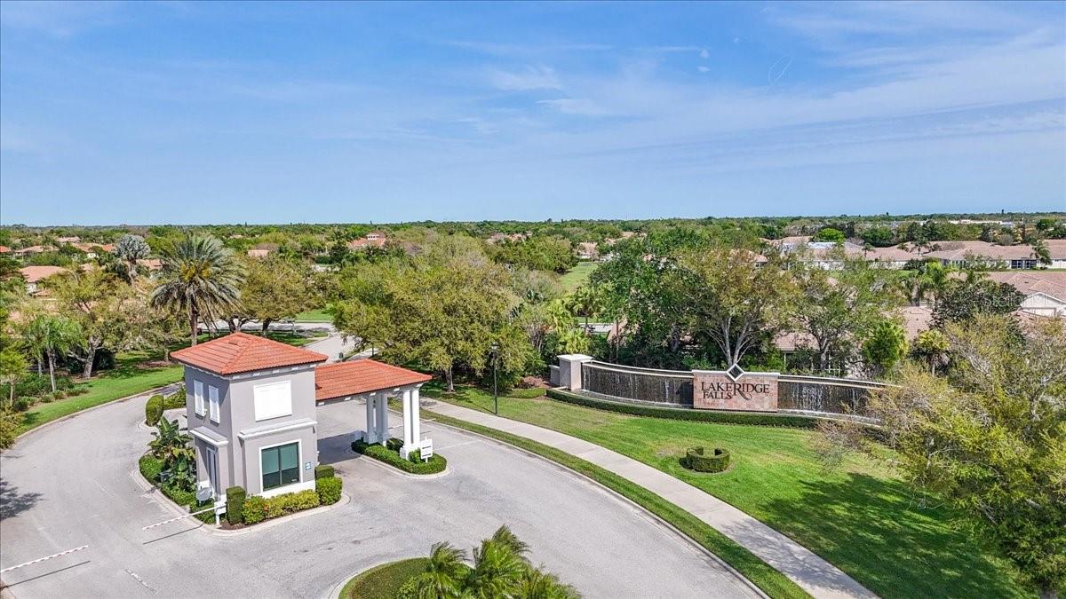 LAKERIDGE FALLS PH 1A - Residential