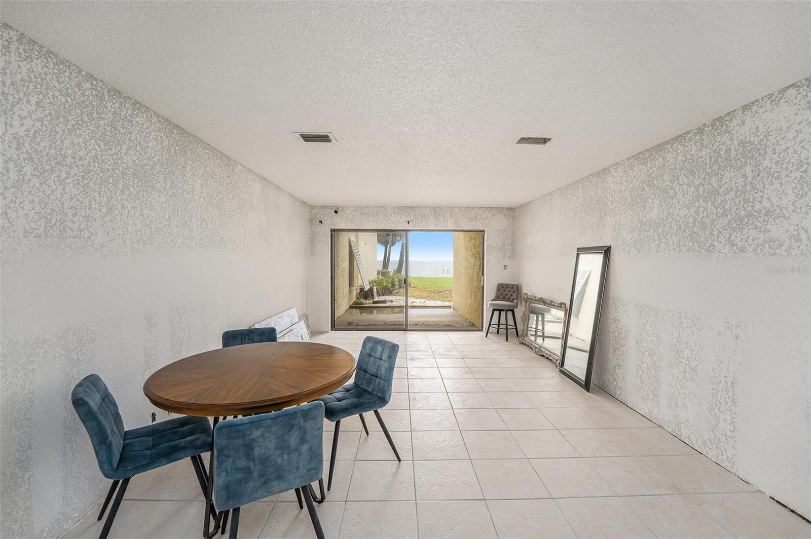 7300 SUNSHINE SKYWAY LANE S 108