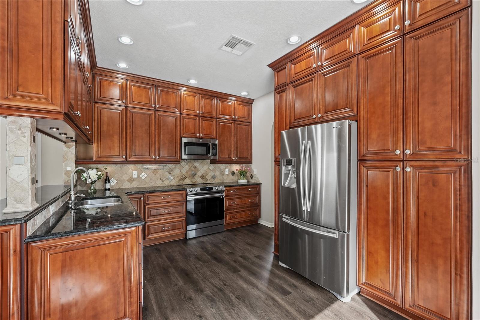 CANTERBURY VILLAGE FIRST ADD - Residential