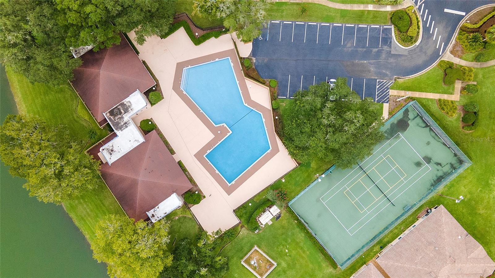2462 SE 18TH CIRCLE