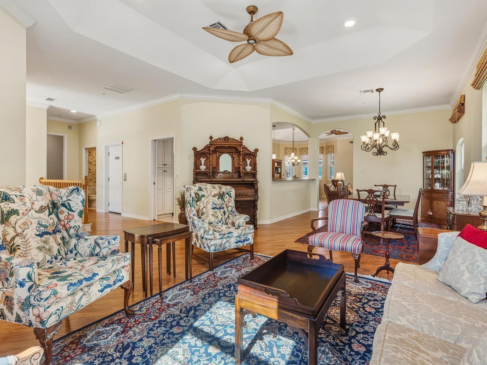 3685 SQUARE WEST LANE 28