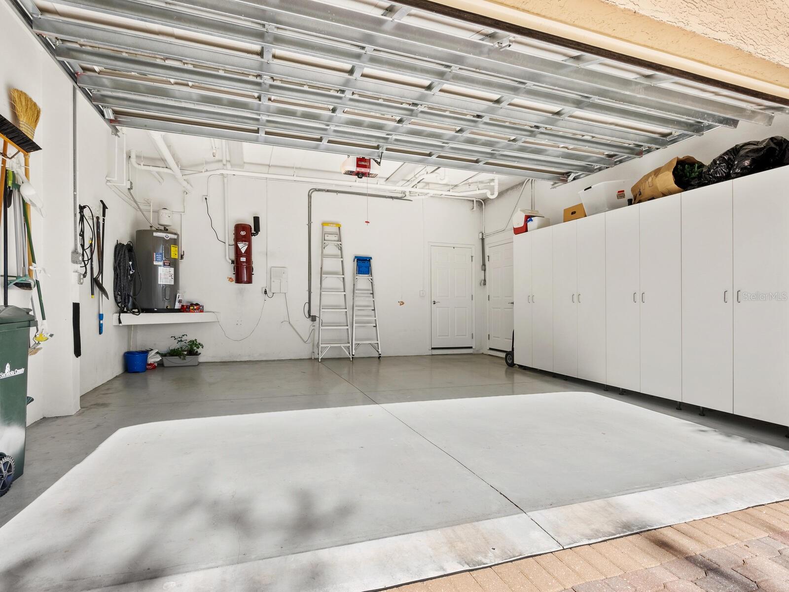 PALMER SQUARE WEST - Residential