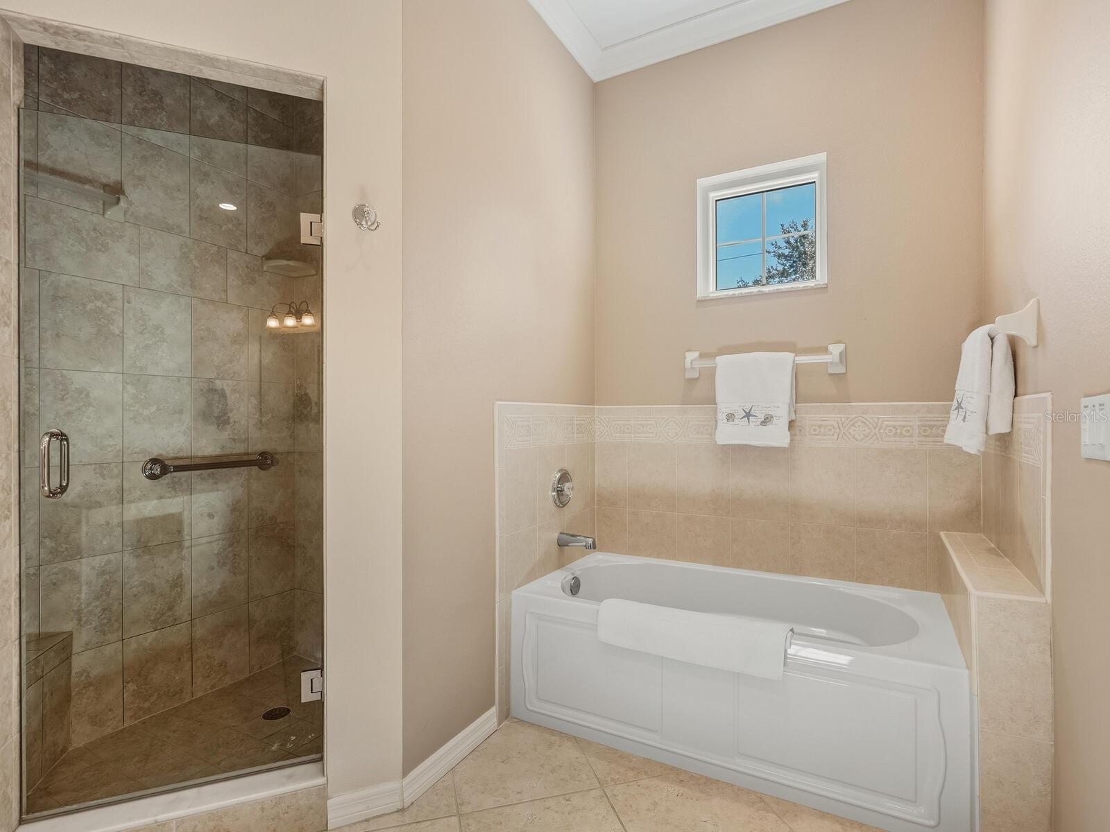 PALMER SQUARE WEST - Residential