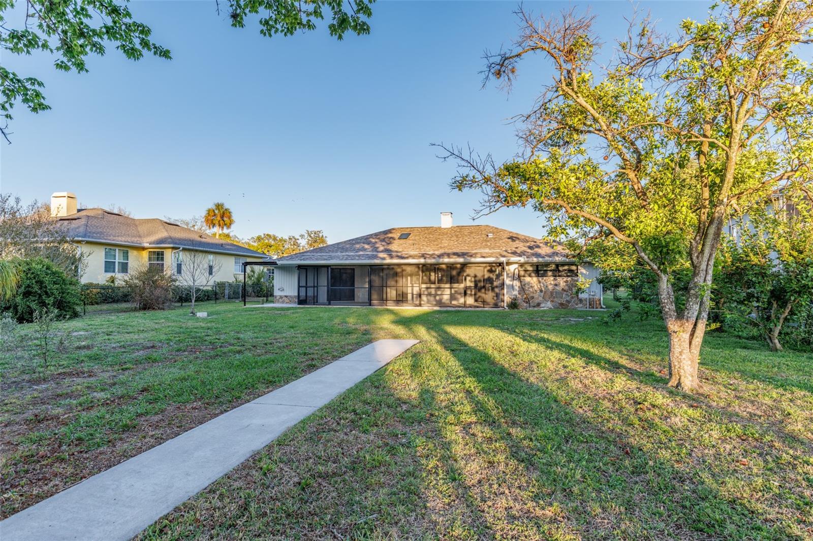 RIVERHAVEN VILLAGE - Residential