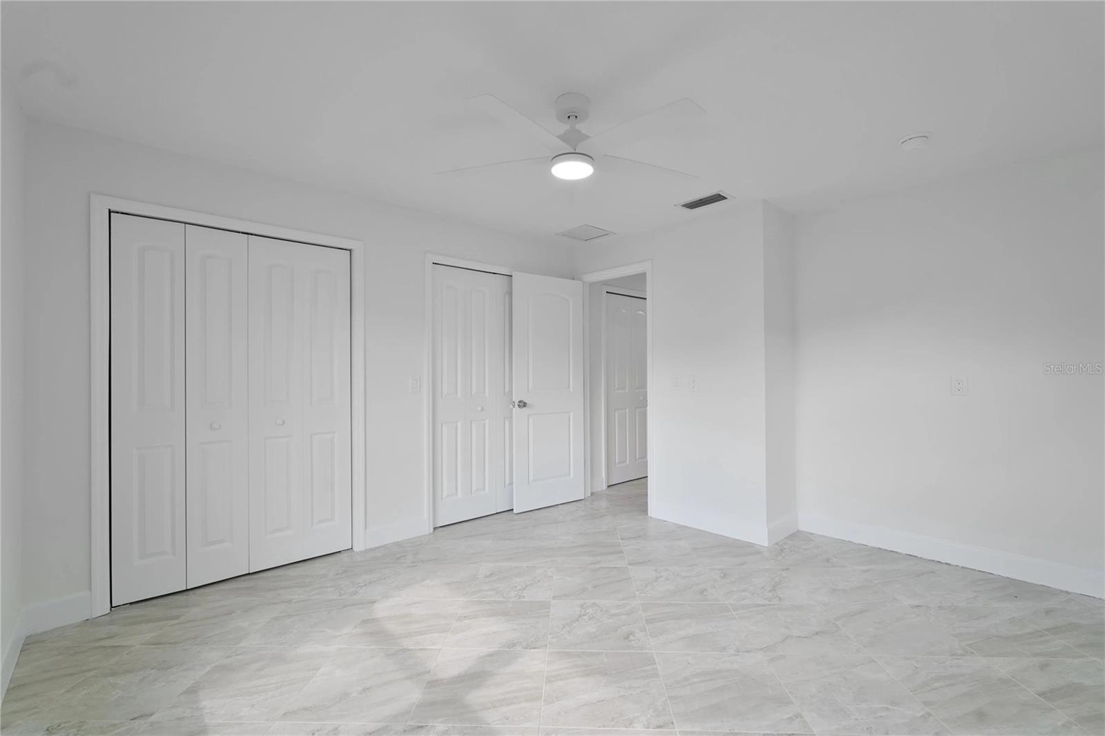 RIVERHAVEN VILLAGE - Residential