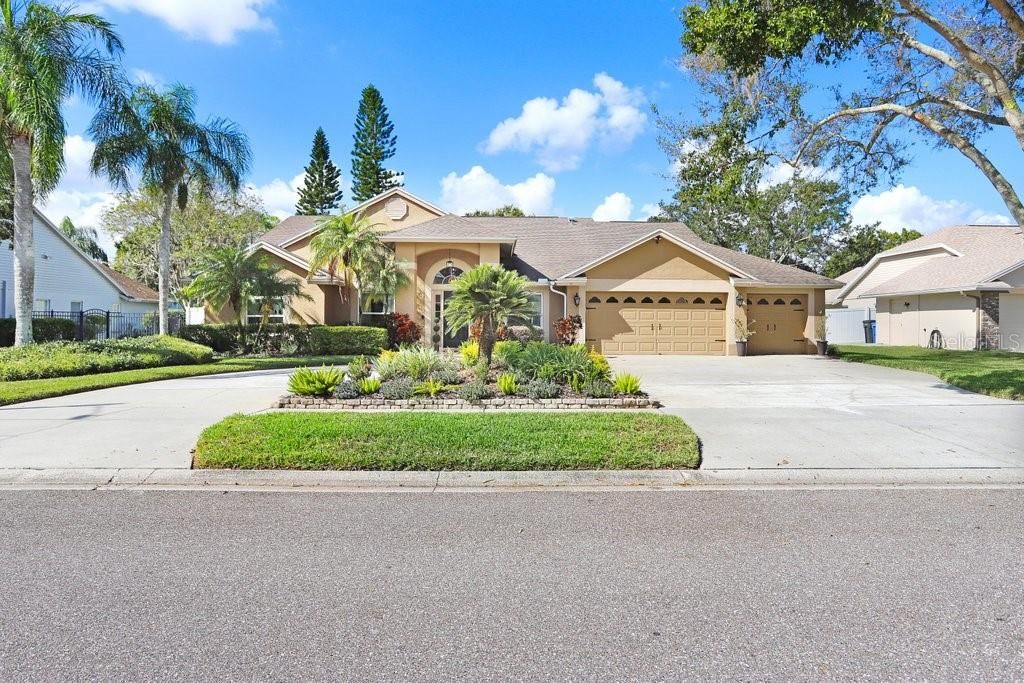 Photo of 16906 Equestrian Trail, Odessa, FL 33556 (MLS # TB8449884)