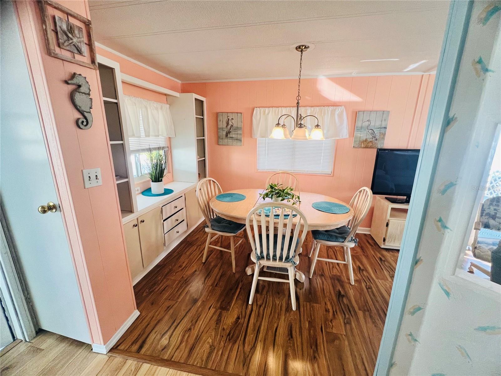 VENETIAN ESTATES - Residential