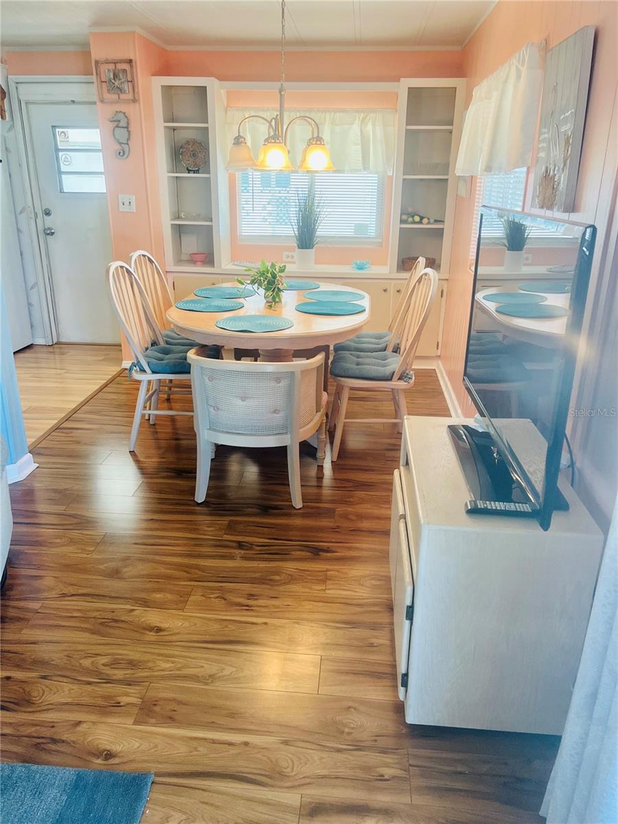 VENETIAN ESTATES - Residential