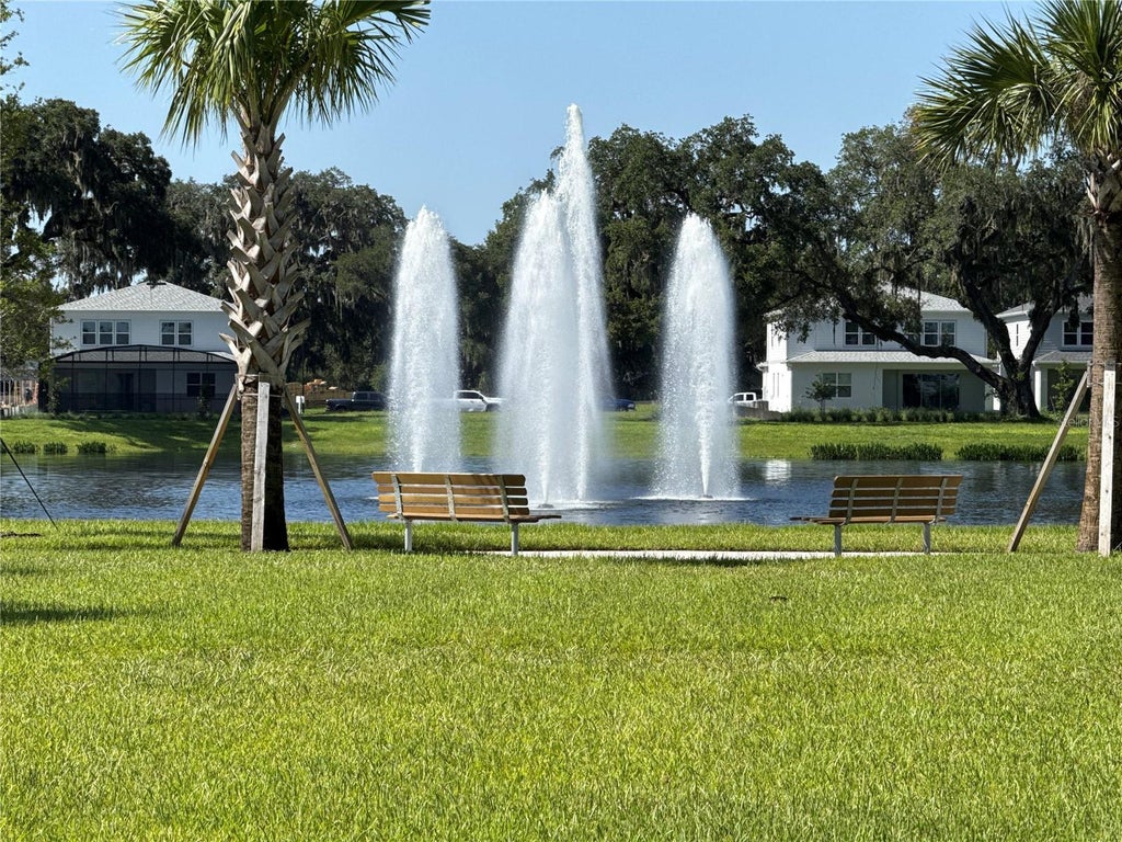 Photo of 16645 Lone Oak Circle, Orlando, FL 32832 (MLS # O6447294)