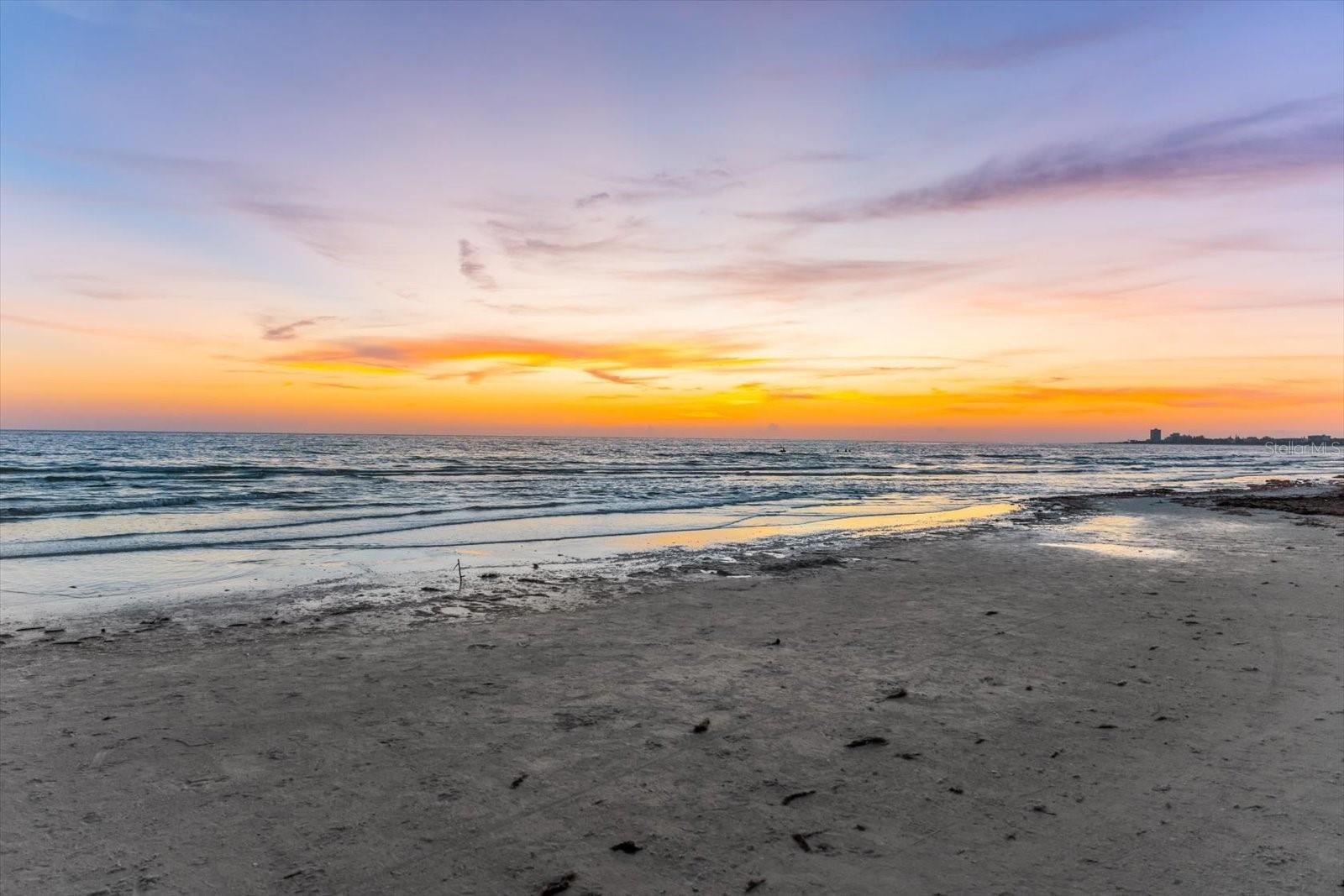 WHITE SANDS VILLAGE - Residential Lease