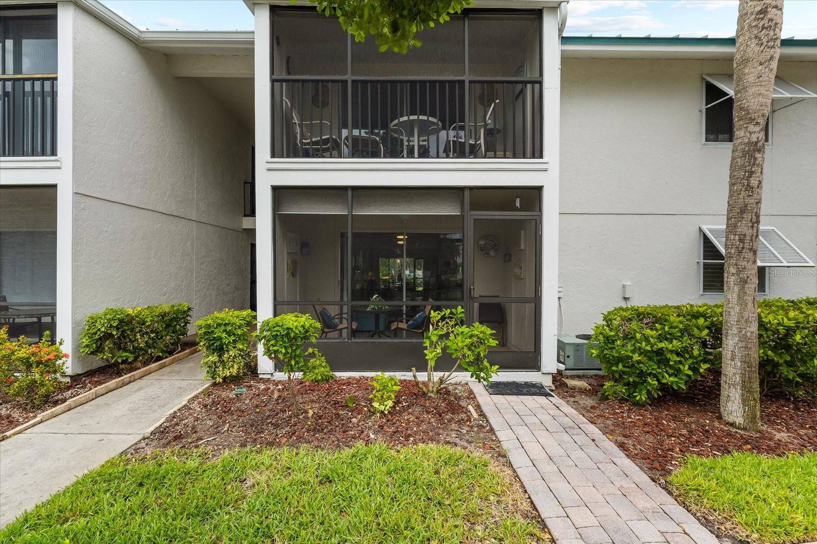 WHITE SANDS VILLAGE - Residential Lease