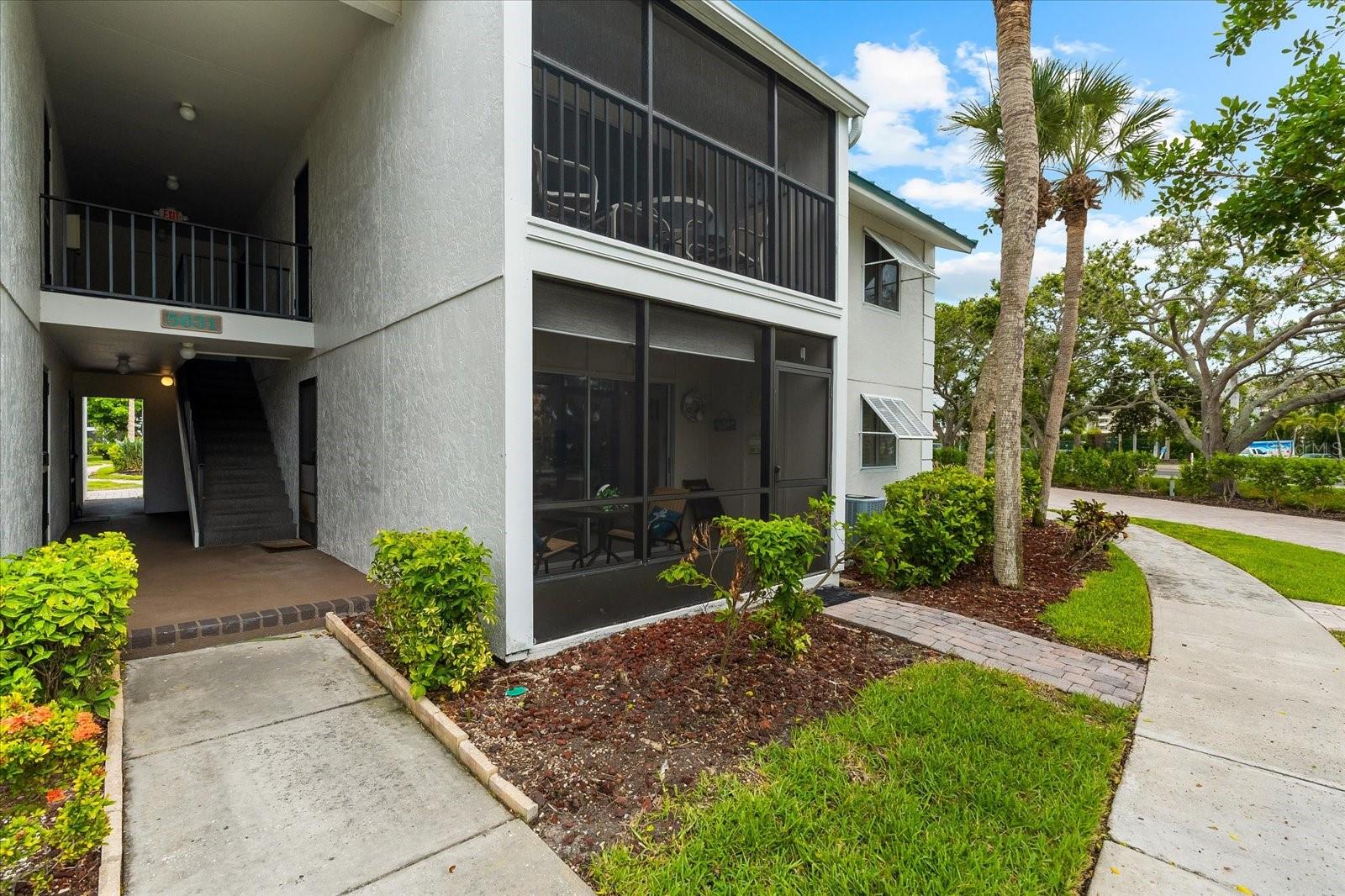 WHITE SANDS VILLAGE - Residential Lease