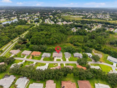 Tiny photo for 27202 Racquet Circle, Leesburg, FL 34748 (MLS # G5114592)